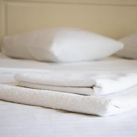 Ambassador Otel Solotvyno