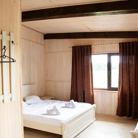 Ambassador Solotvyno